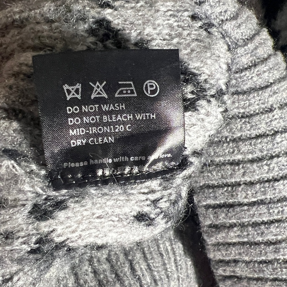 MM & CO. v neck Sweater XS checkered wool blend knit oversized fall preppy - Picture 7 of 7